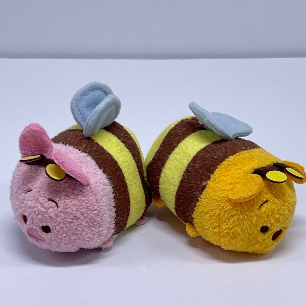 Disney Tsum Tsum Winnie the Pooh Plush Easter Bee Mini Pooh and Piglet
